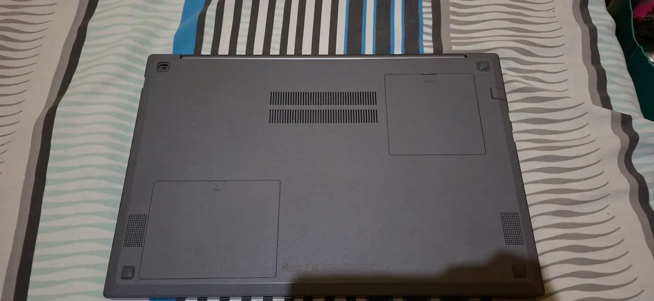 Notebook Samsung Book 4 RAM 128 armazenamento ótimo pra trabalhar e estudos - Foto 2