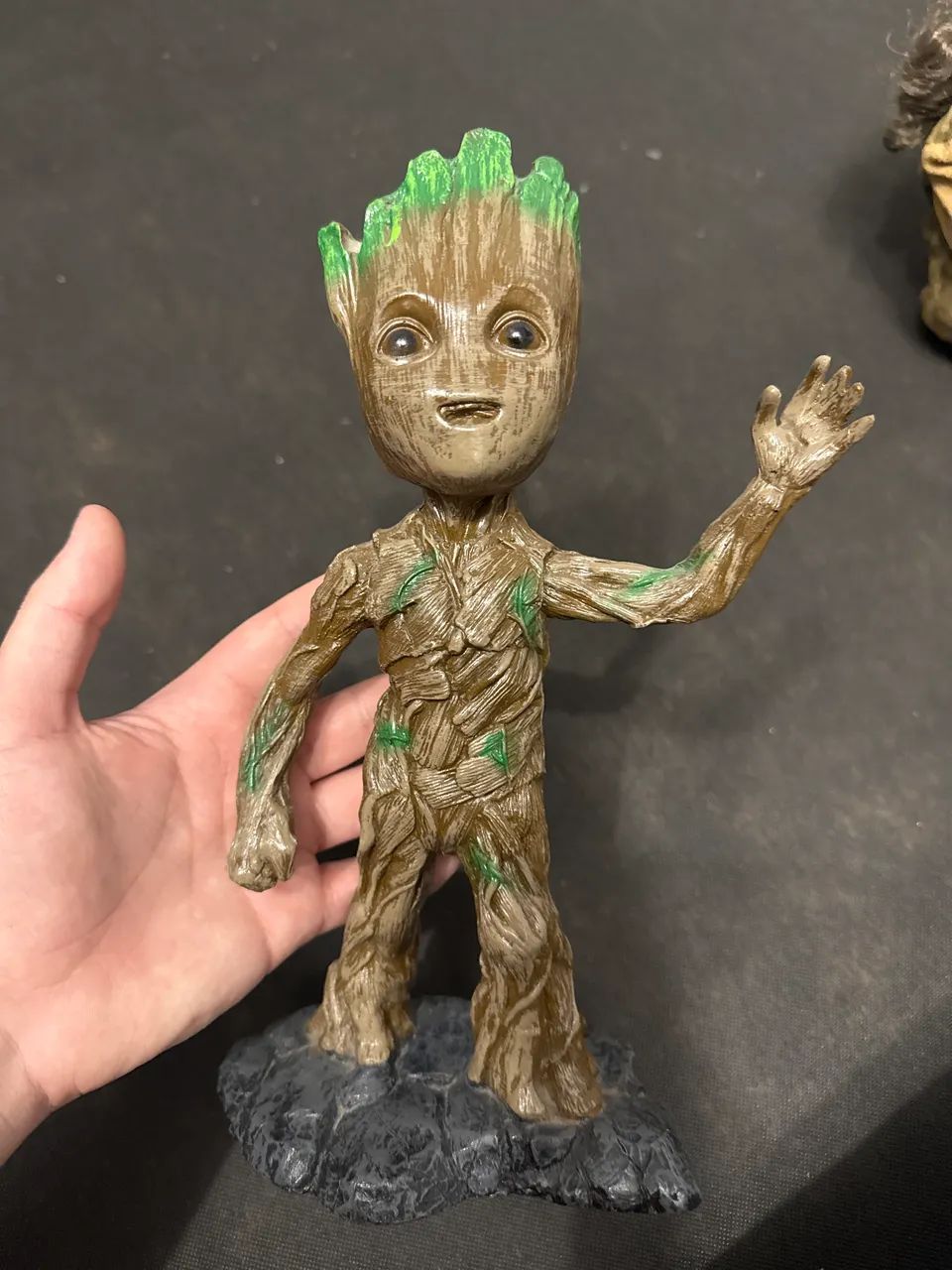 Estátua Baby Groot