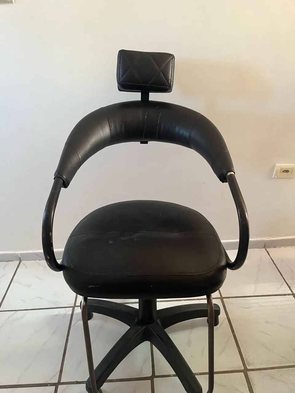 Cadeira de barbeiro  - Foto 2