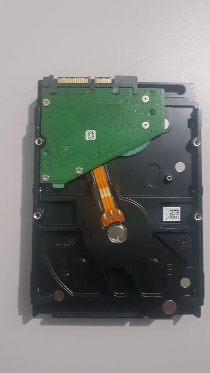 HD 4 tera Seagate para PC,  DVR, NVR, CFTV,  Backups  - Foto 2