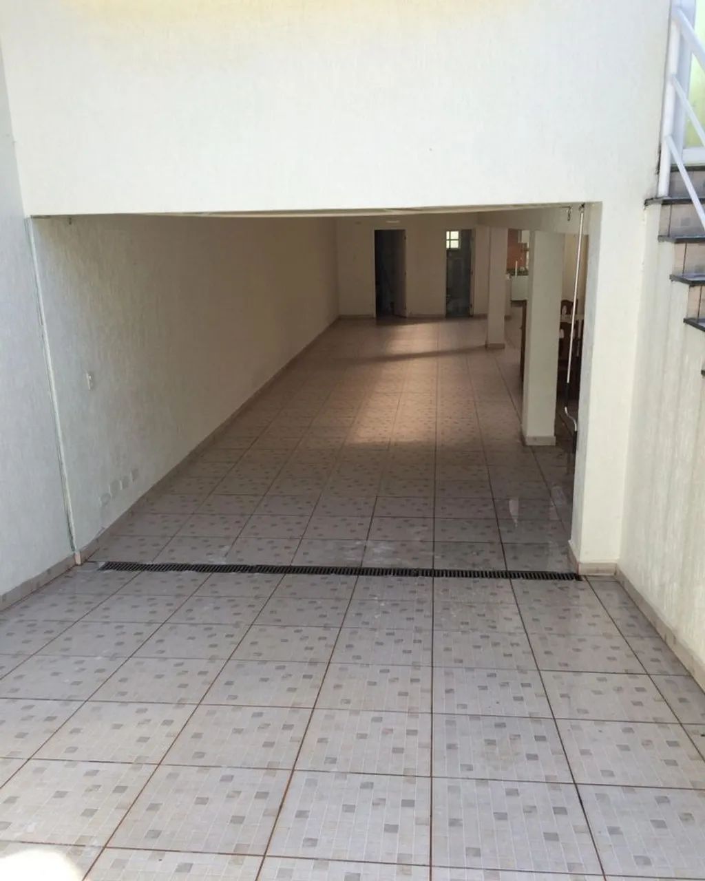 Sobrado amplo em Parque Monte Alegre - Taboão da Serra - 200,00m². - Foto 2