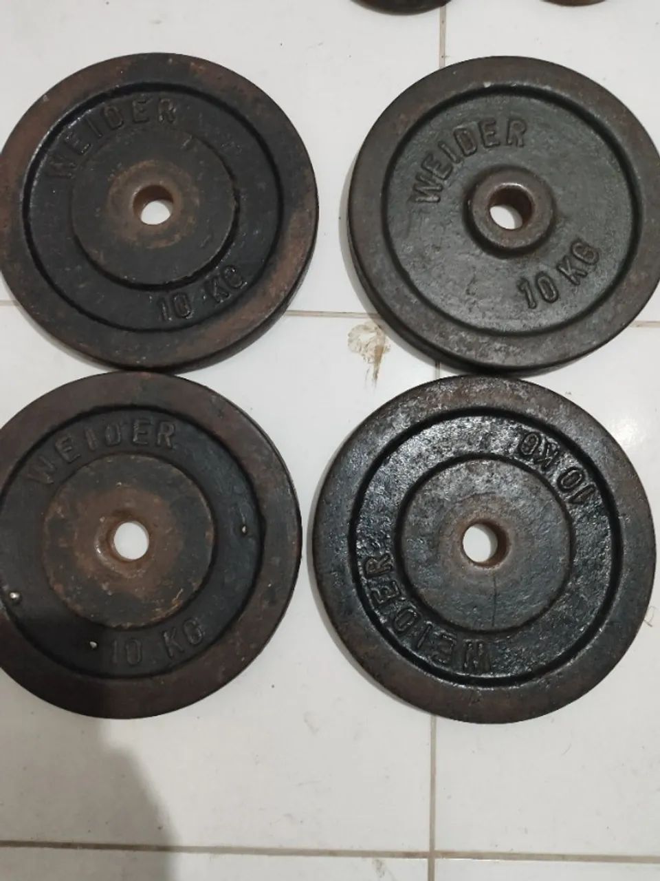 Anilhas ferro 9 reais o kg - Foto 2