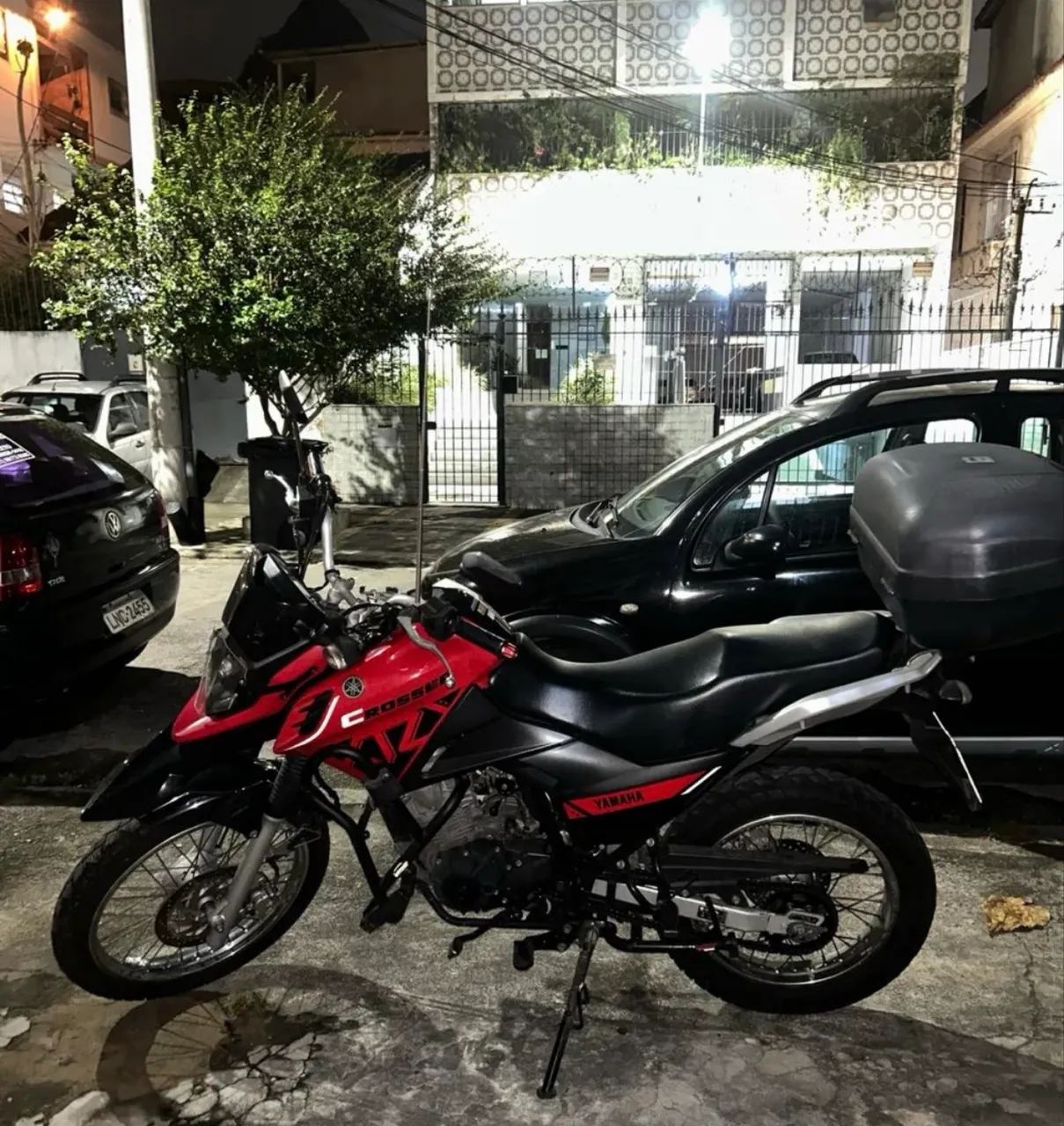 Crosser 23 vermelha