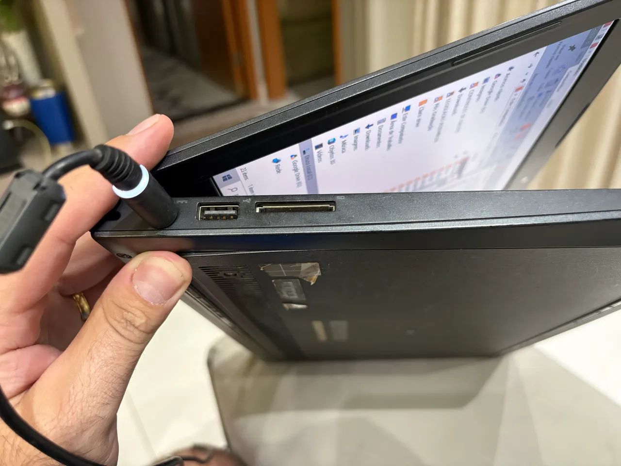 Notebook Dell Latitude 8GB, 256 GB SSD, tela de 14 polegadas - Foto 3