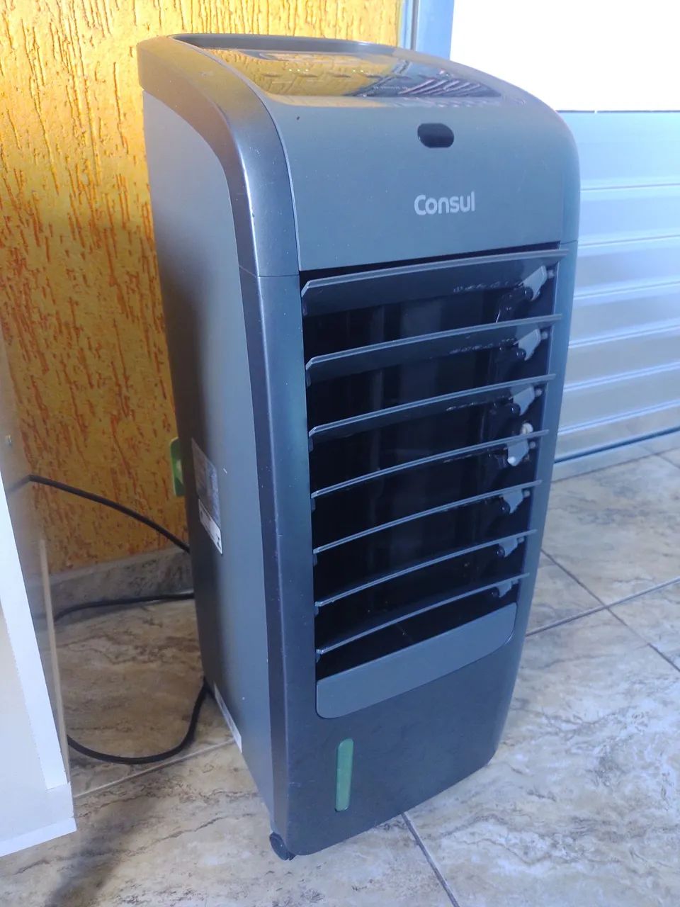 Climatizador Umidificador Consul Frio e Quente 