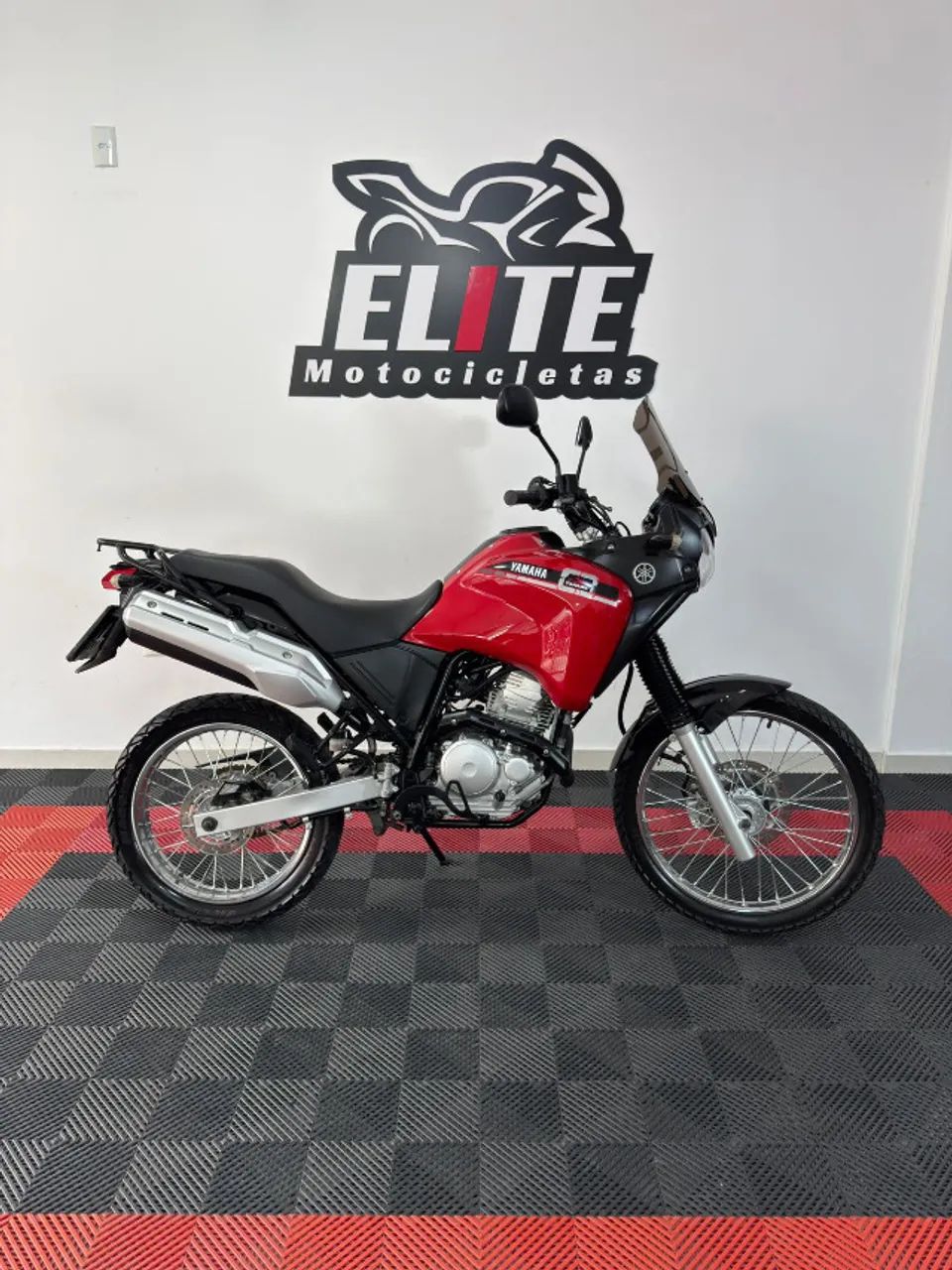 XTZ 250 Tenere 2015 Vermelha 