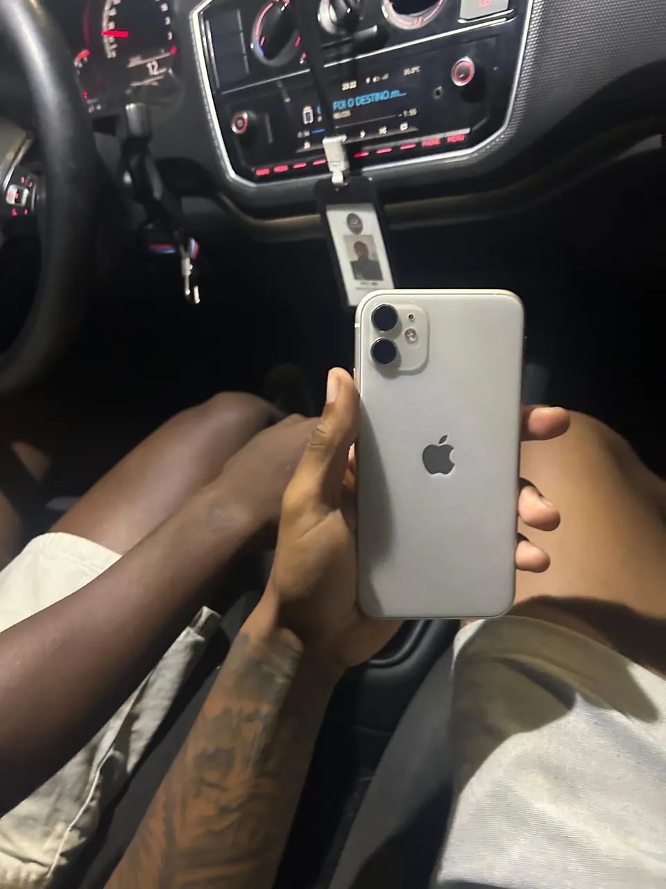 iPhone 11  - Foto 2