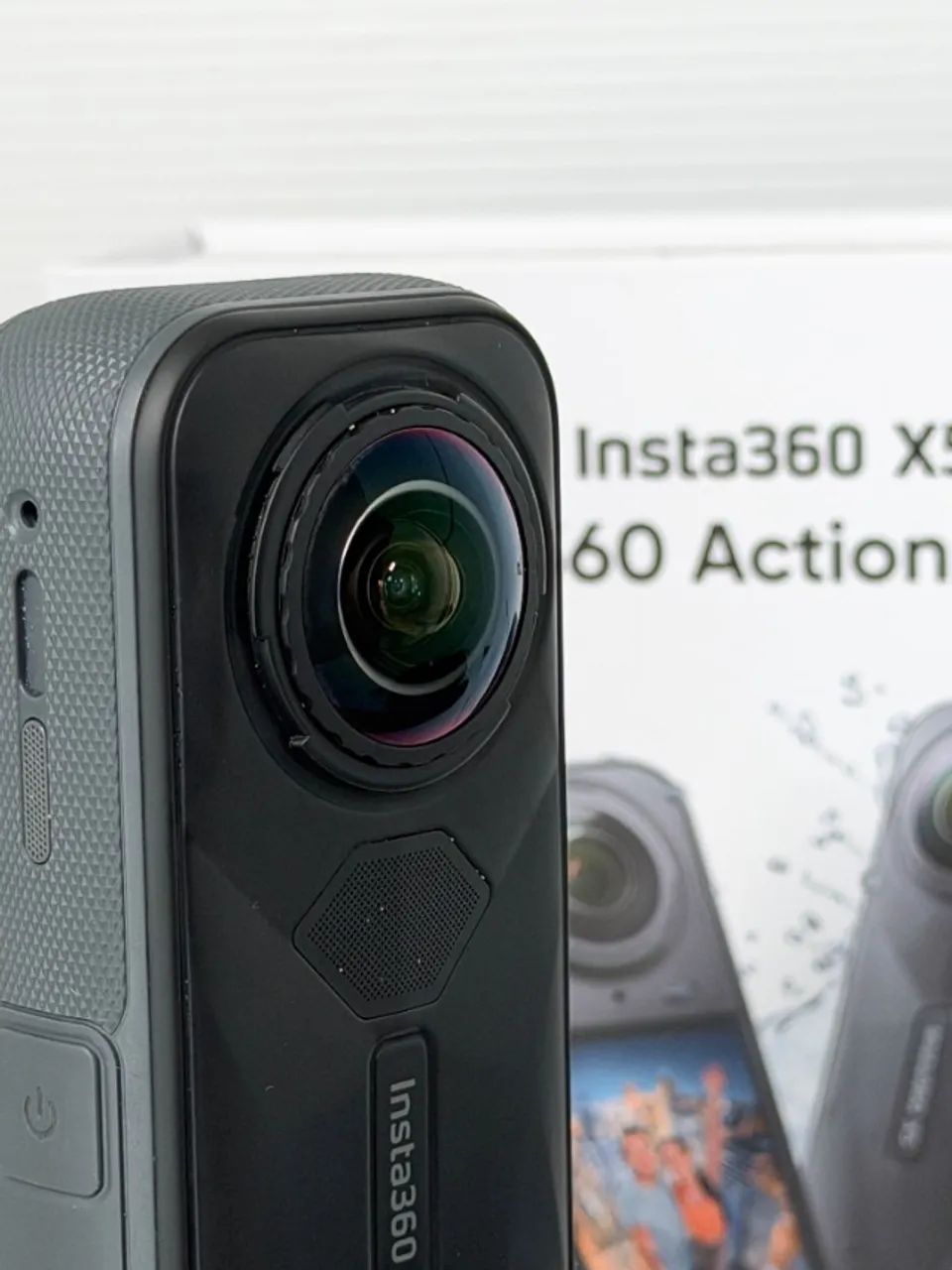Insta360 X5 8K 360° - Action Cam Seminova + Caixa e Acessórios