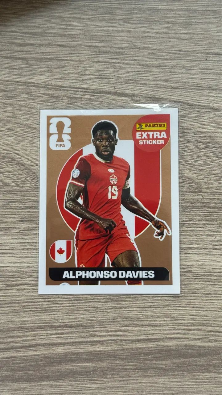 Figurinha Legends Bronze Alphonso Davies - Copa 2026 Panini