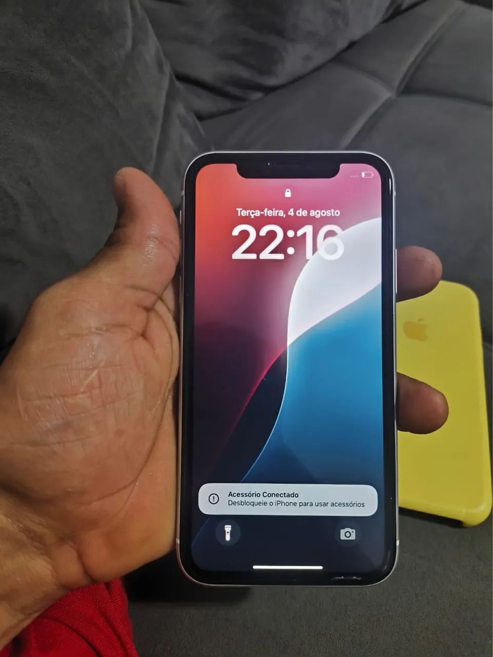 Vende-se IPhone XR 128GB 