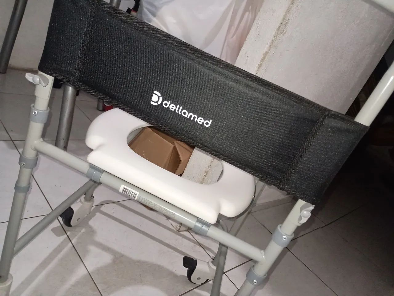 Cadeira de banho nova - Foto 3