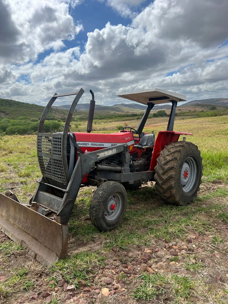 Trator MF 290 4x2 reduzido  - Foto 2