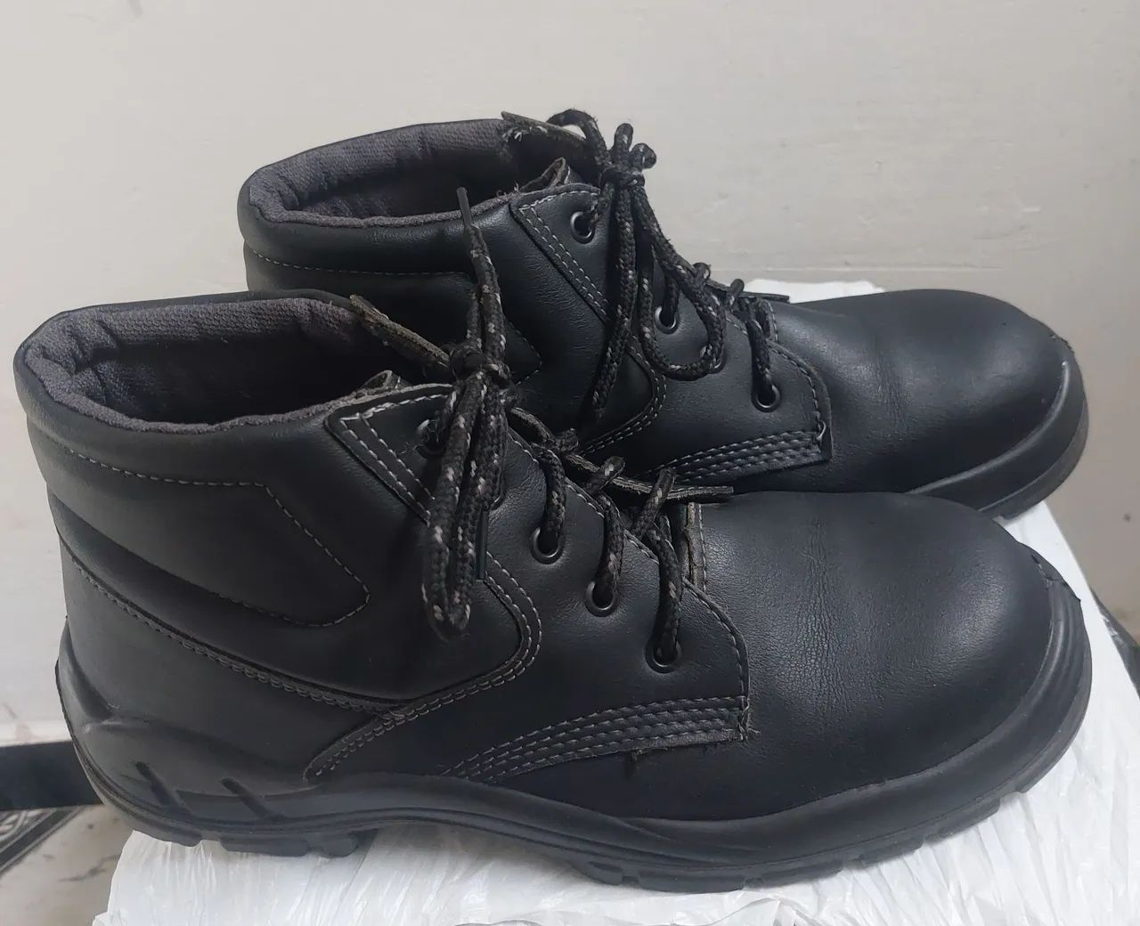 BOTA MASCULINO NOVA DE COURO - Foto 2