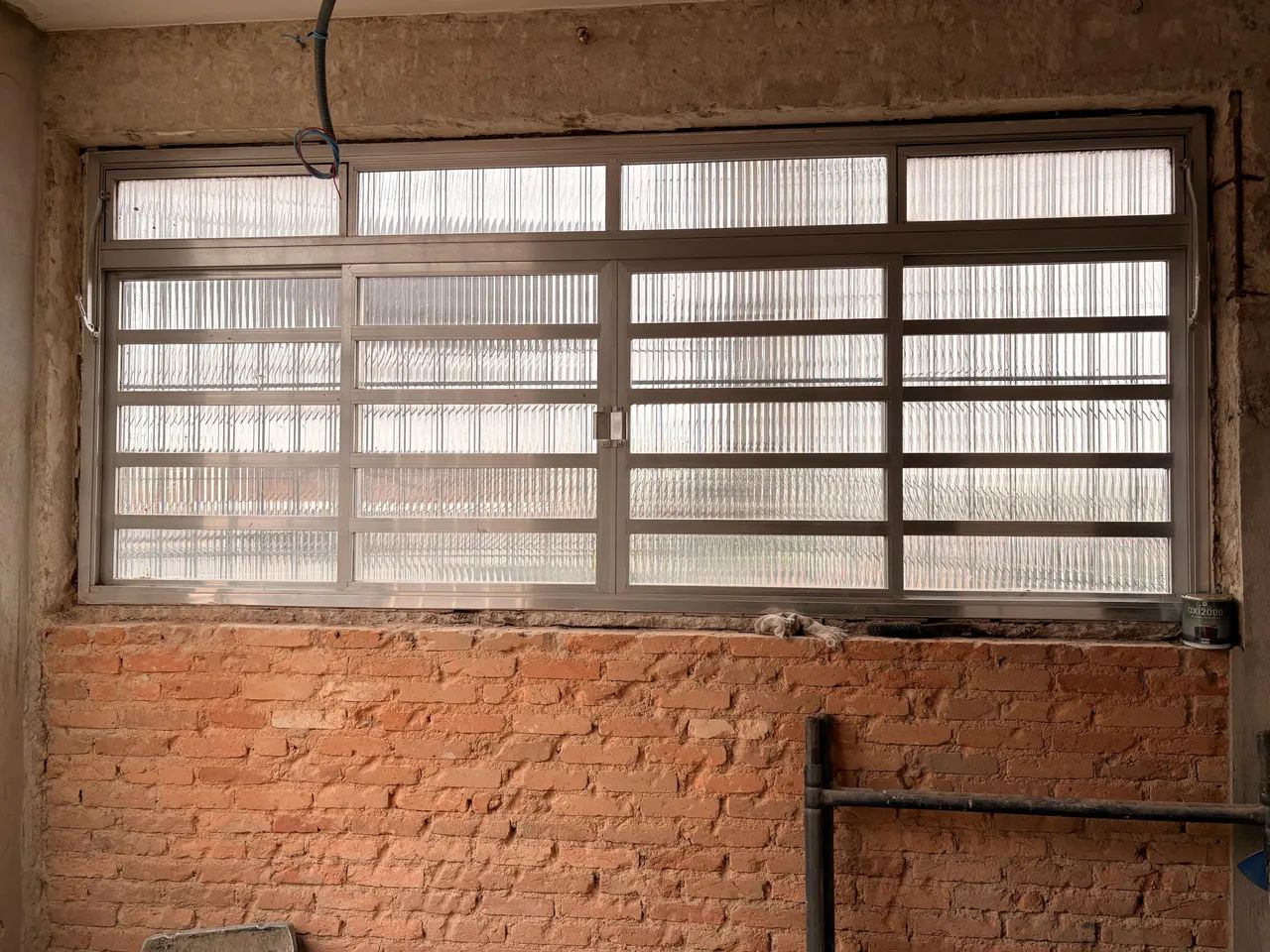 Janela de alumínio 3,00x1,30m