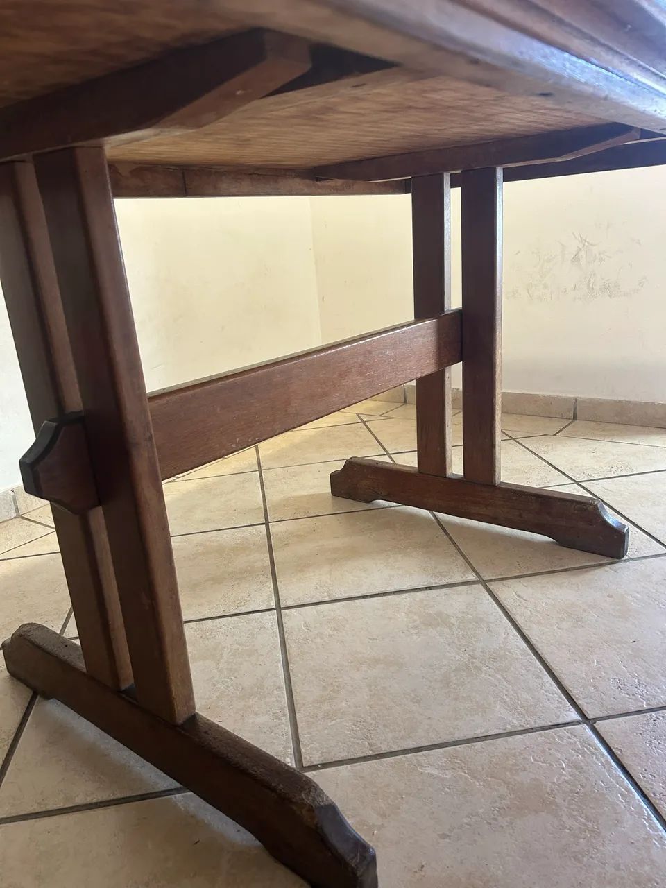 Mesa de madeira maciça  160x85 - Foto 4