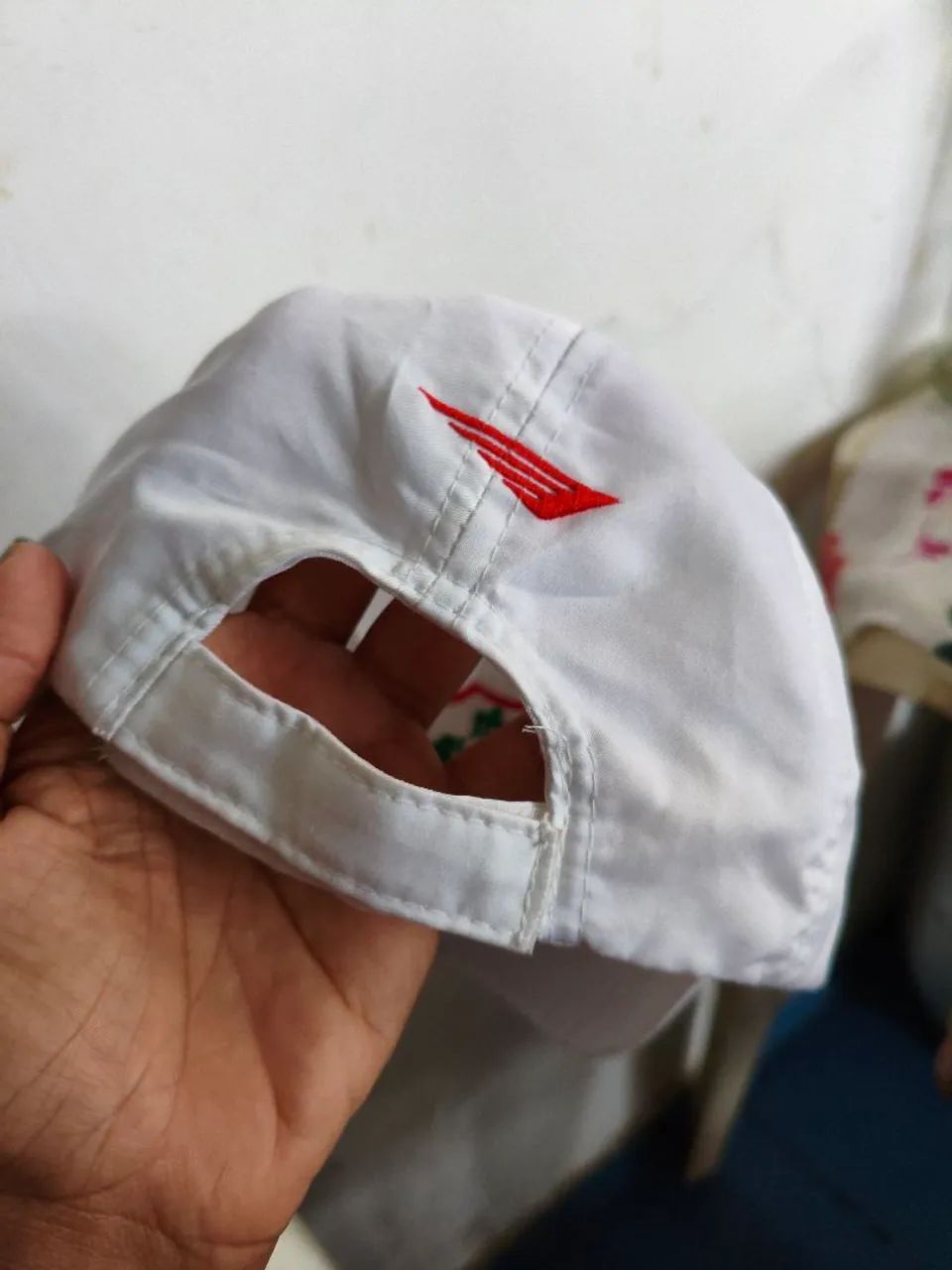 Boné da portuguesa LEIA  - Foto 3