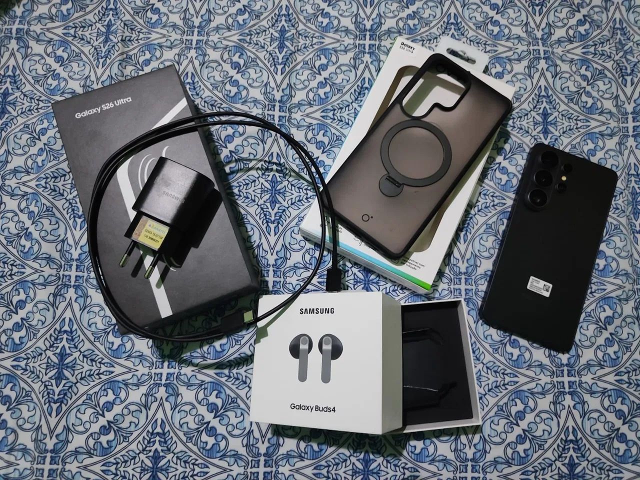 Combo Premium: Samsung S26 Ultra 512GB (Impecável) + Galaxy Buds 4 Novo