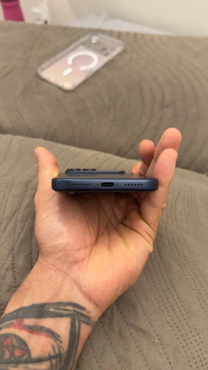 iPhone 17 Pro Max Azul - Foto 3