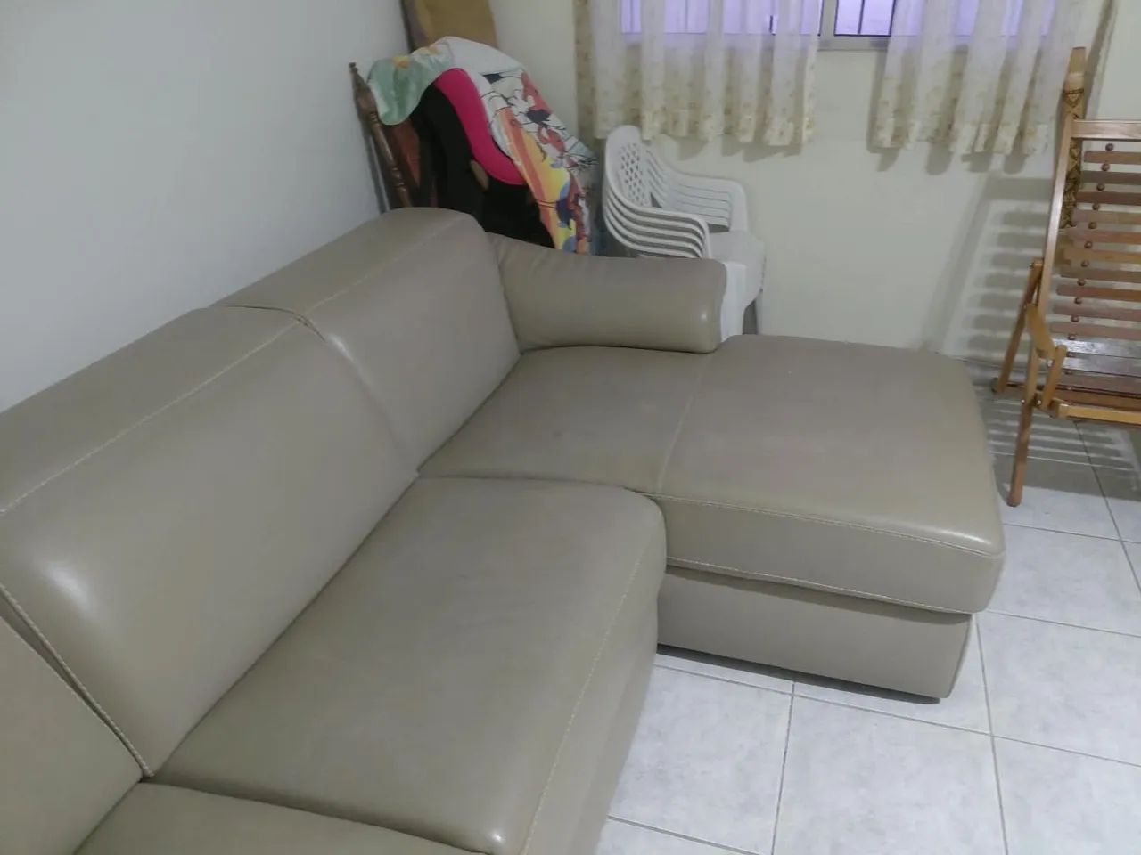 SOFÁ COURO LEGITIMO - Foto 2