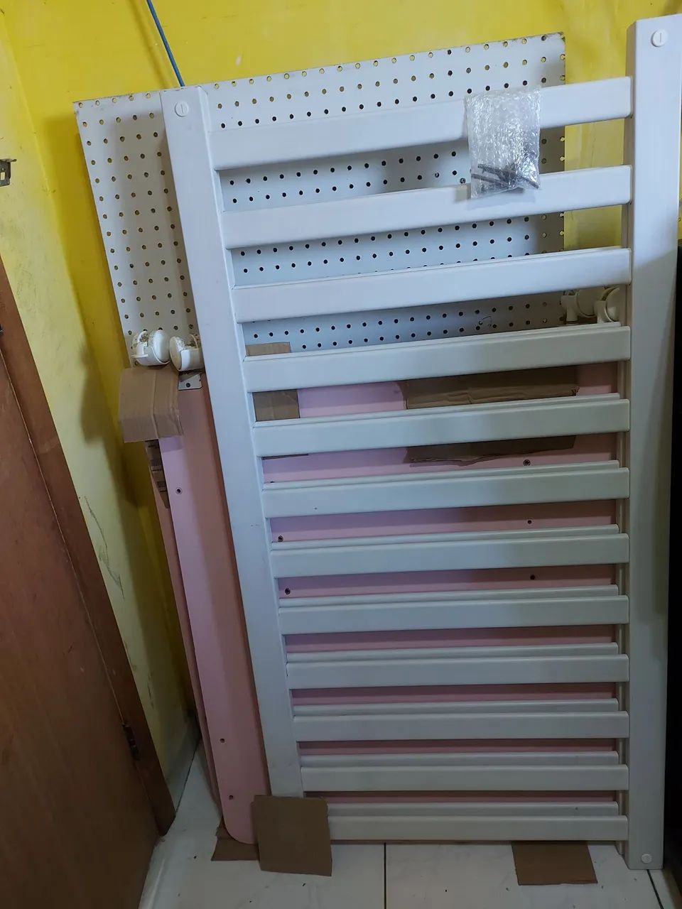 Berço vira cama , da marca Catatau - Foto 6