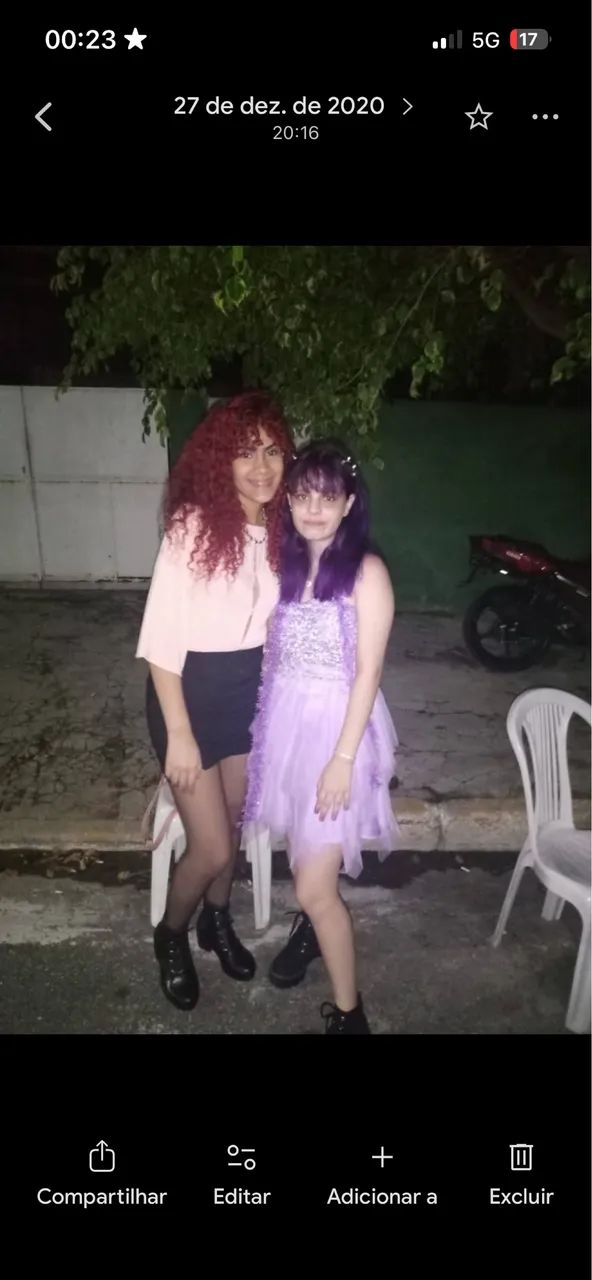 Vestido Roxo de tule com Flores - Foto 4
