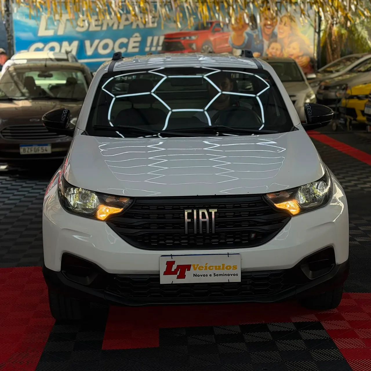 Fiat Strada Endurance 1.4 Flex 8V CS Plus 2021 - Foto 2