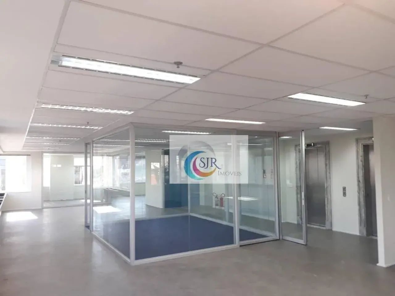 Excelente Conjunto Comercial com 218 m2 de área útil, 8 vagas de garagem, Pinheiros, Metrô - Foto 2