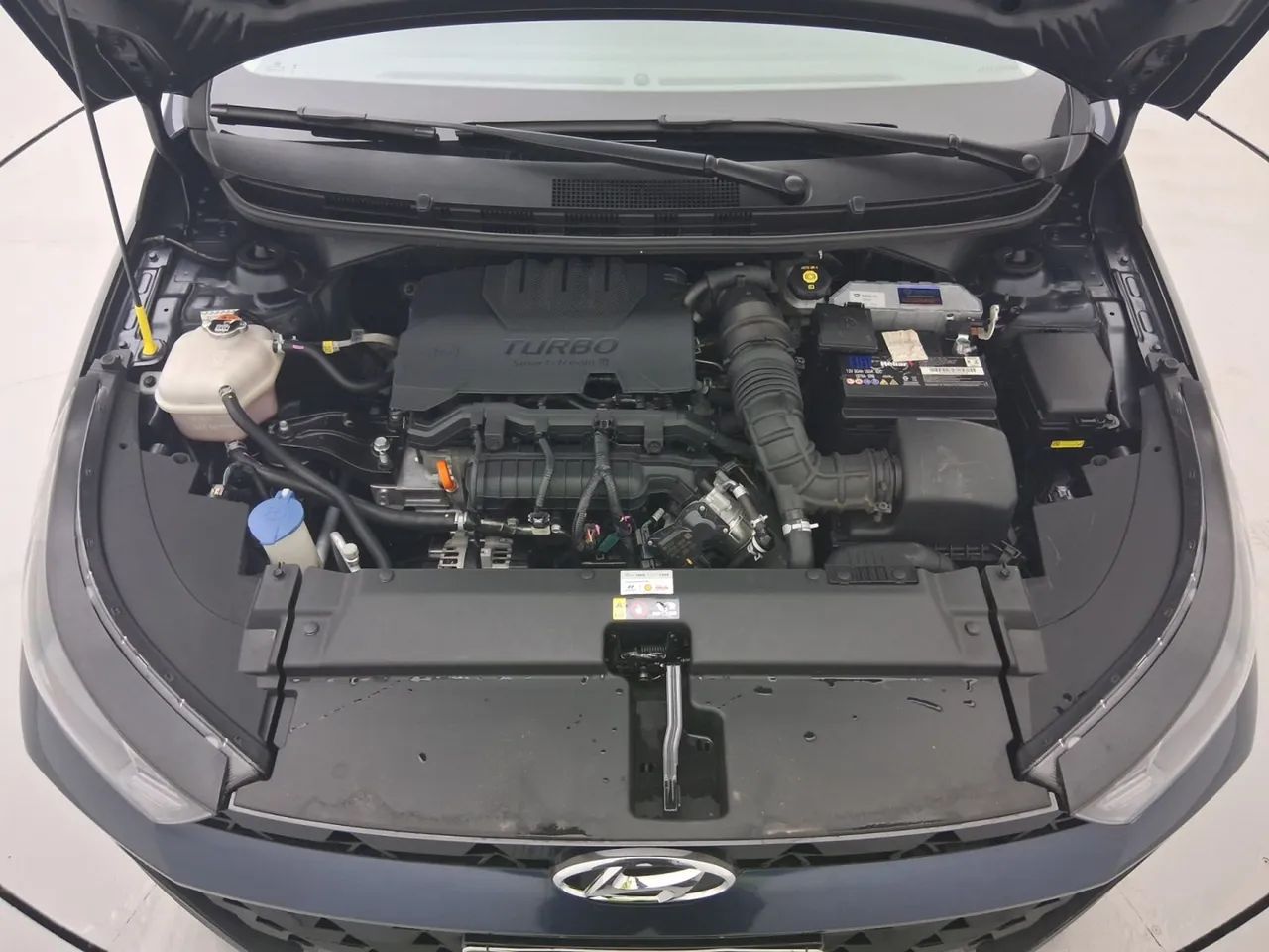 Hyundai HB20S Limited 1.0 TB Flex 12V Aut., foto 10 de 18
