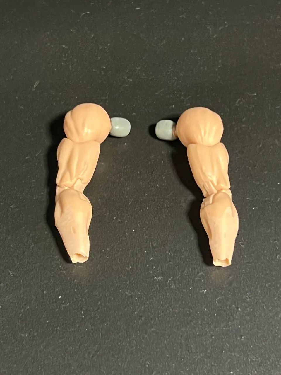Braços para Wolverine Marvel Legends - Foto 2