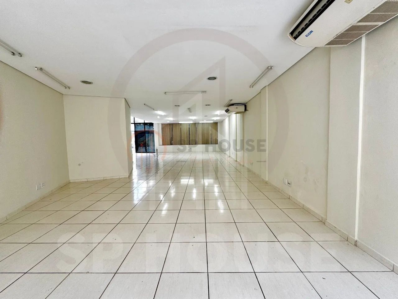 Prédio comercial para venda e locação, 5 salas, 4 vagas de garagem, 175m² - Foto 4