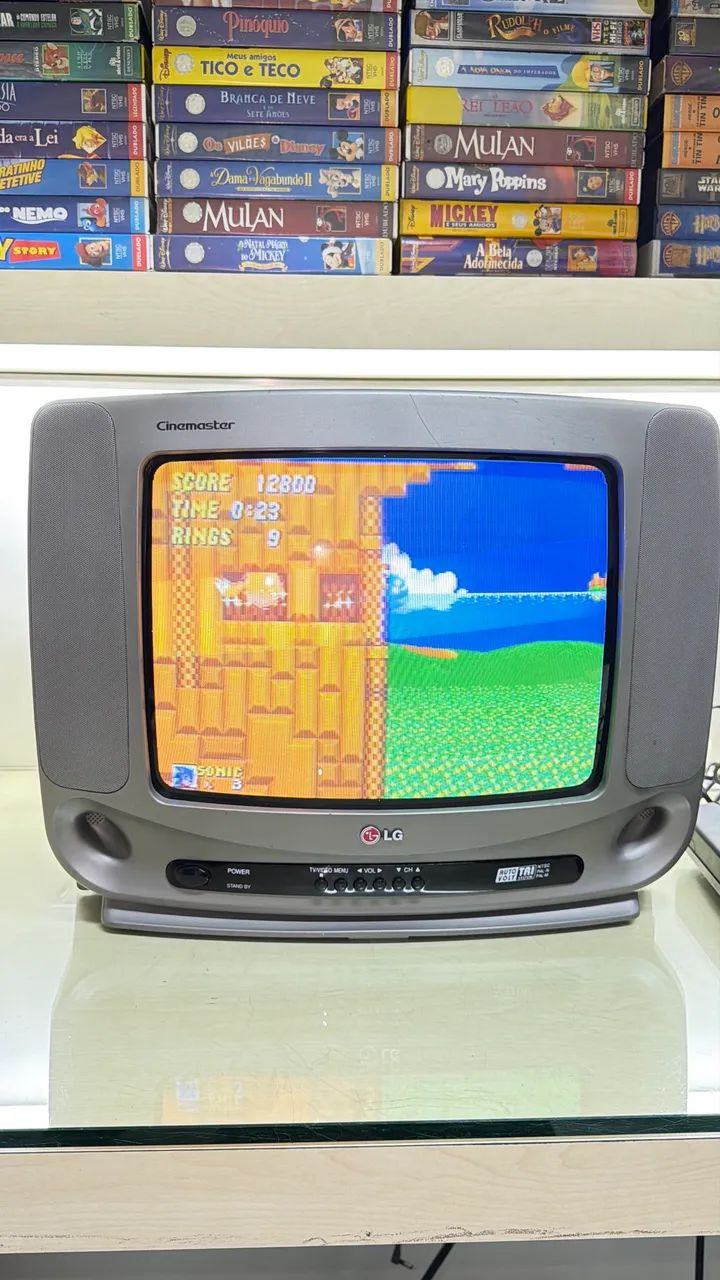 TV LG Cinemaster 14 Polegadas - Completa com Controle Original - Funcionando - Foto 2