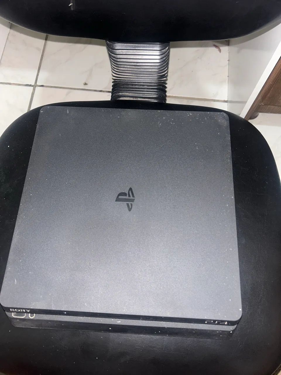 PS4 SLIM - Foto 5