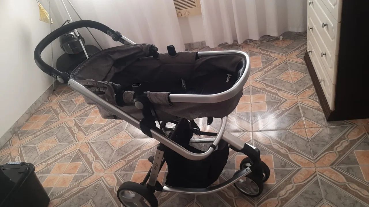 Carrinho de passeio  - Foto 4