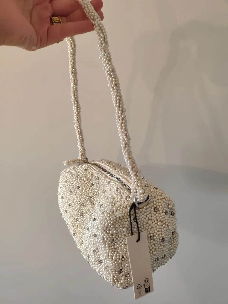 Bolsa Zara de miçangas feita a mão nova  - Foto 5
