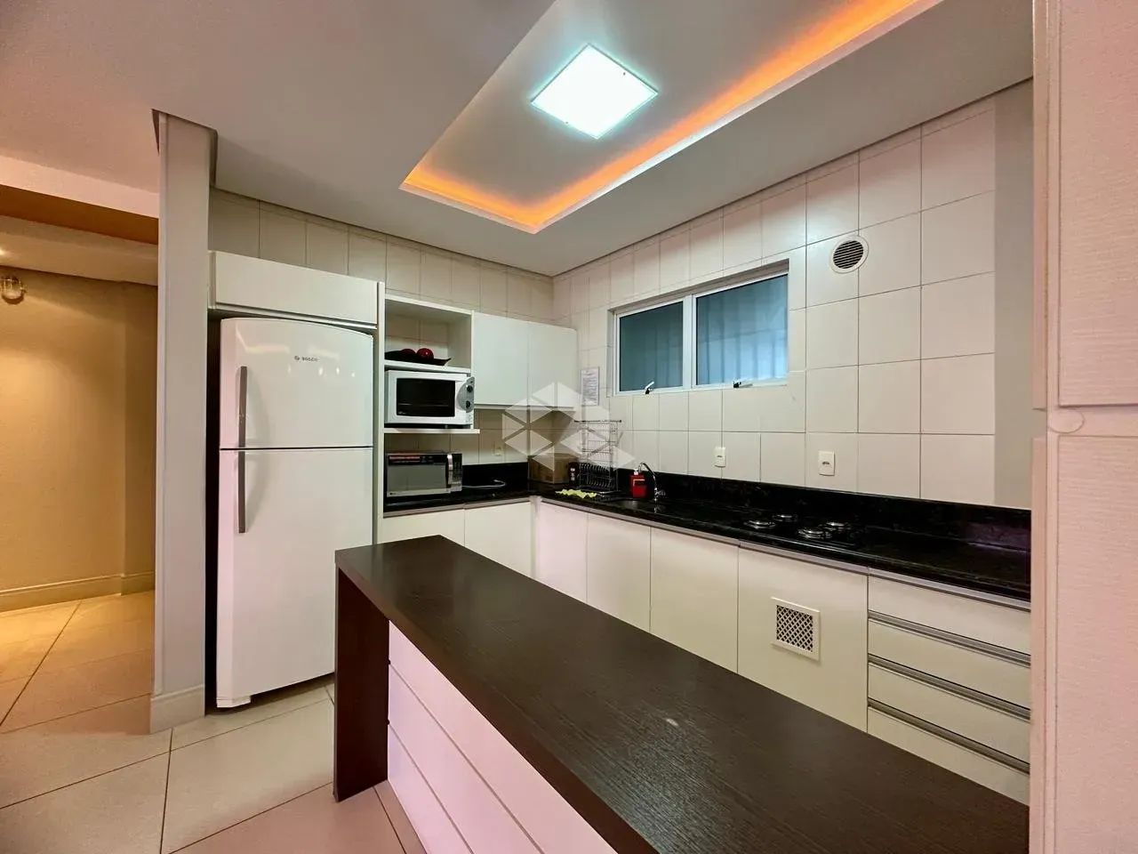 APARTAMENTO COM 2 QUARTOS EM CAPOEIRAS FLORIANÓPOLIS - Foto 2