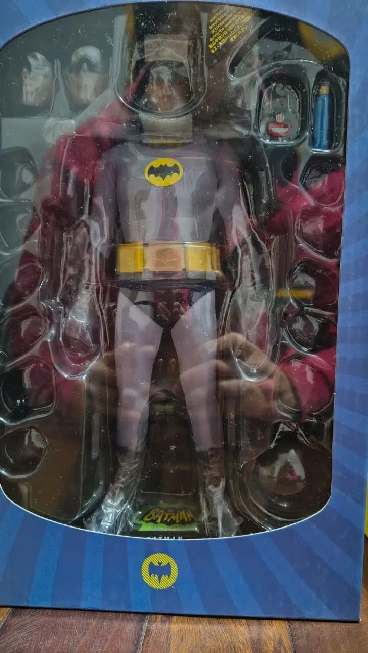 Boneco hot toys Batman e Robin 1/6 - Foto 2
