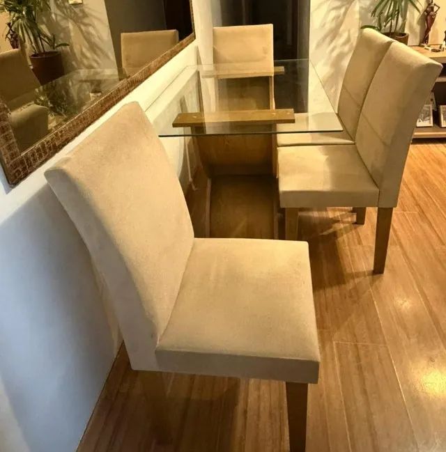 Mesa de Jantar com Tampo de Vidro + 4 Cadeiras - Base em U - Foto 4