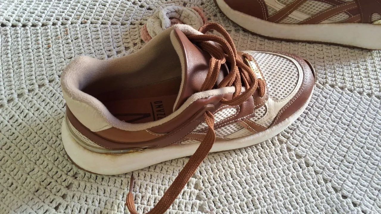 TENIS VIZZANO ORIGINAL número 35!! - Foto 2