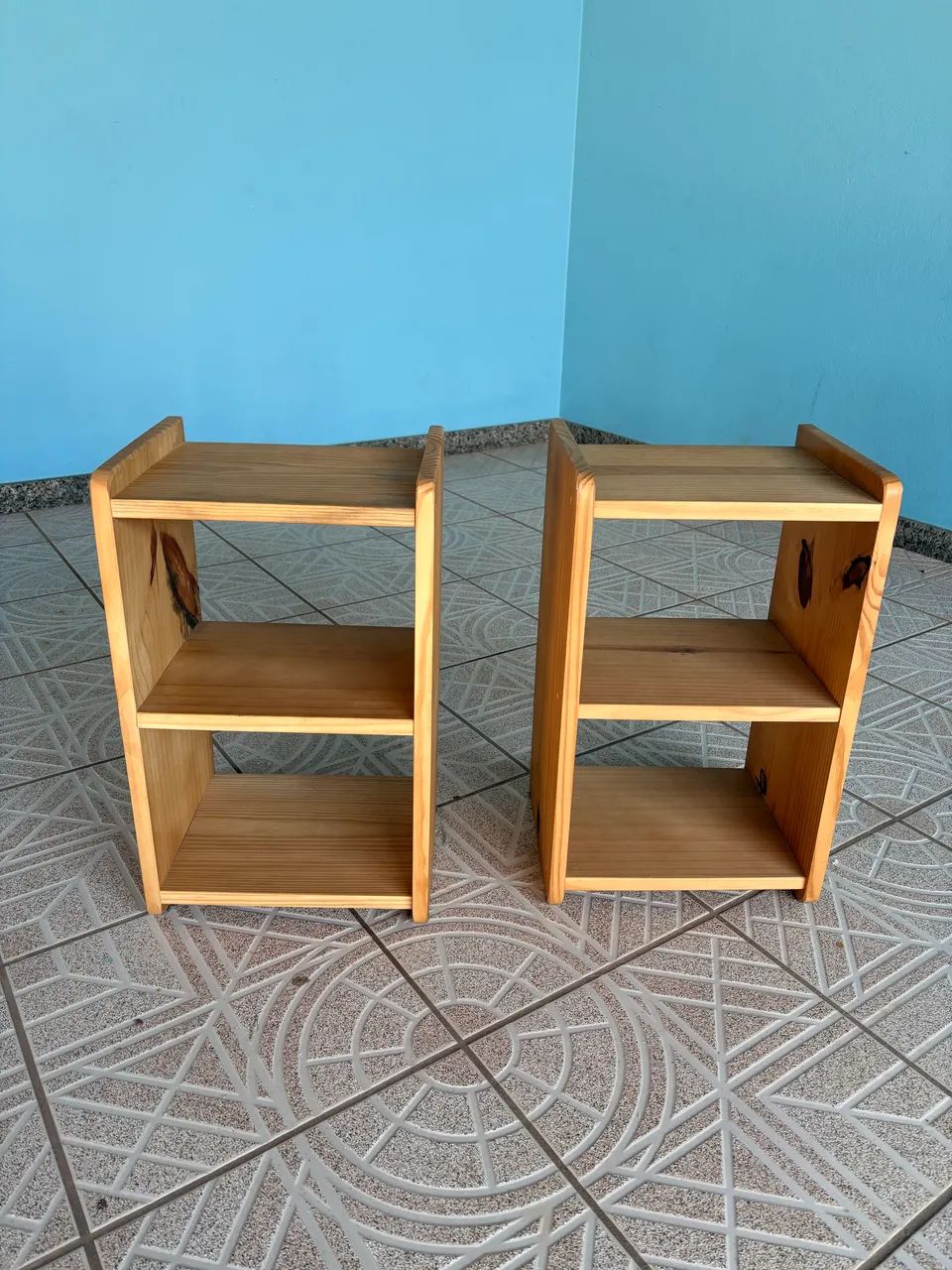 2 Mesinhas de Cabeceira De Chão Madeira Maciça Natural