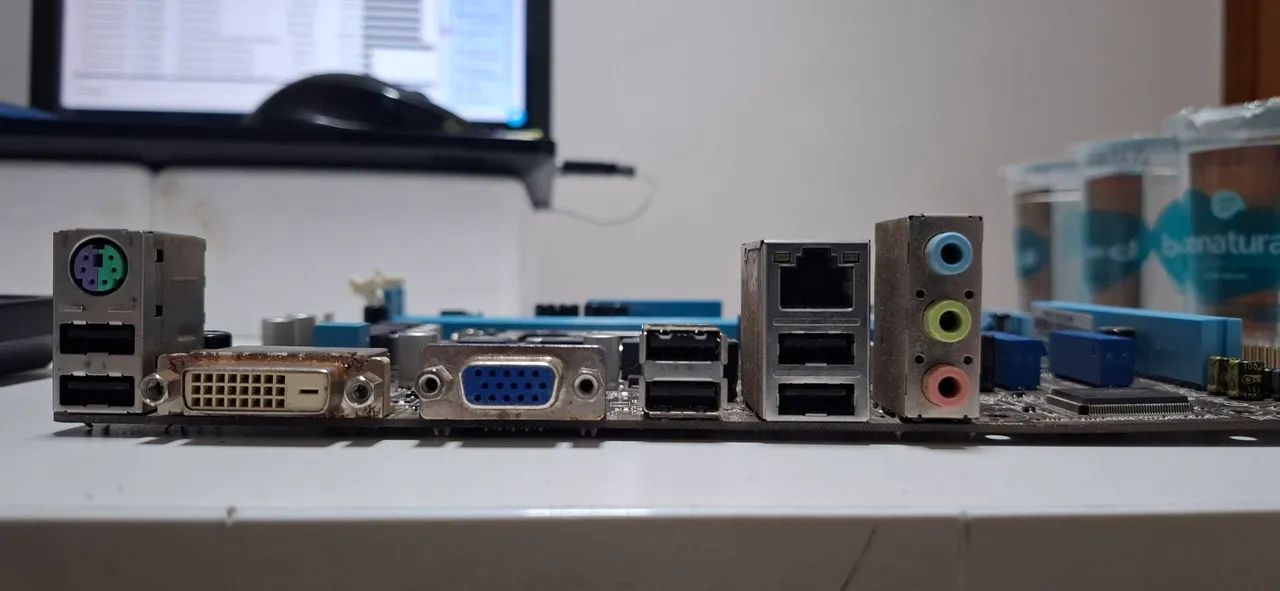 Placa mãe ASUS P8H61-m LE/BR - Foto 4