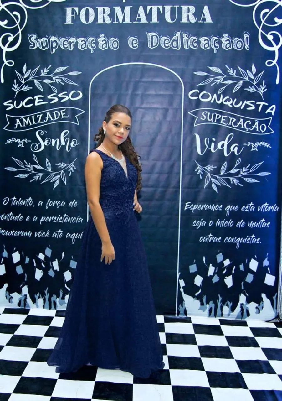 vestido de festa ,todo em renda toly e seda  - Foto 2