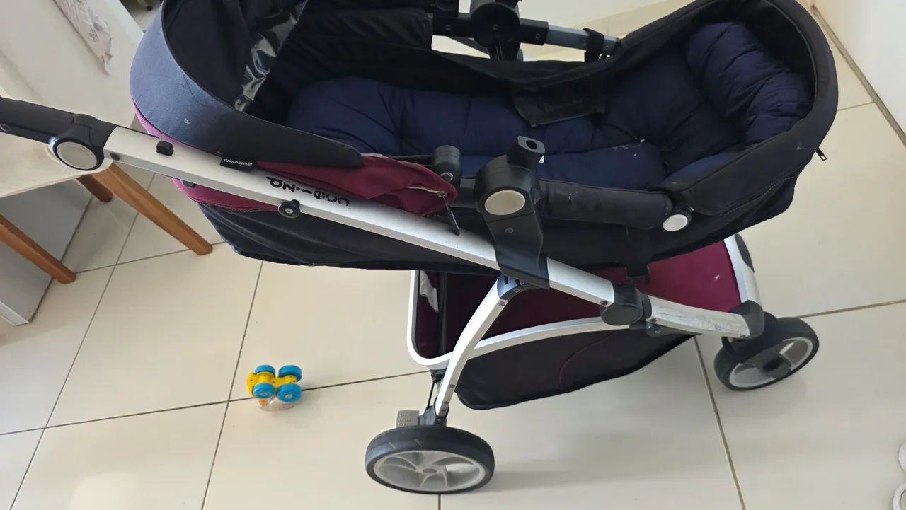 Carrinho de Bebê Travel System Dzieco Maly + bebê conforto  - Foto 3