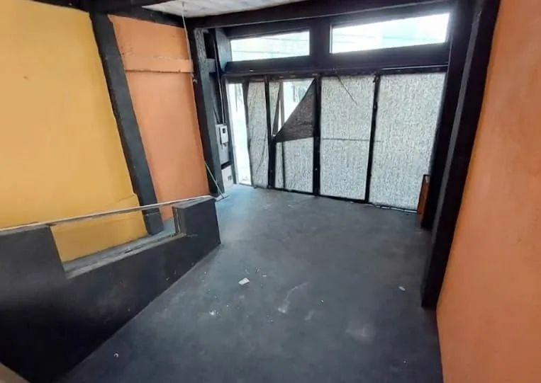 Loja na Rua Aspicuelta, 450  420 m² - Foto 3