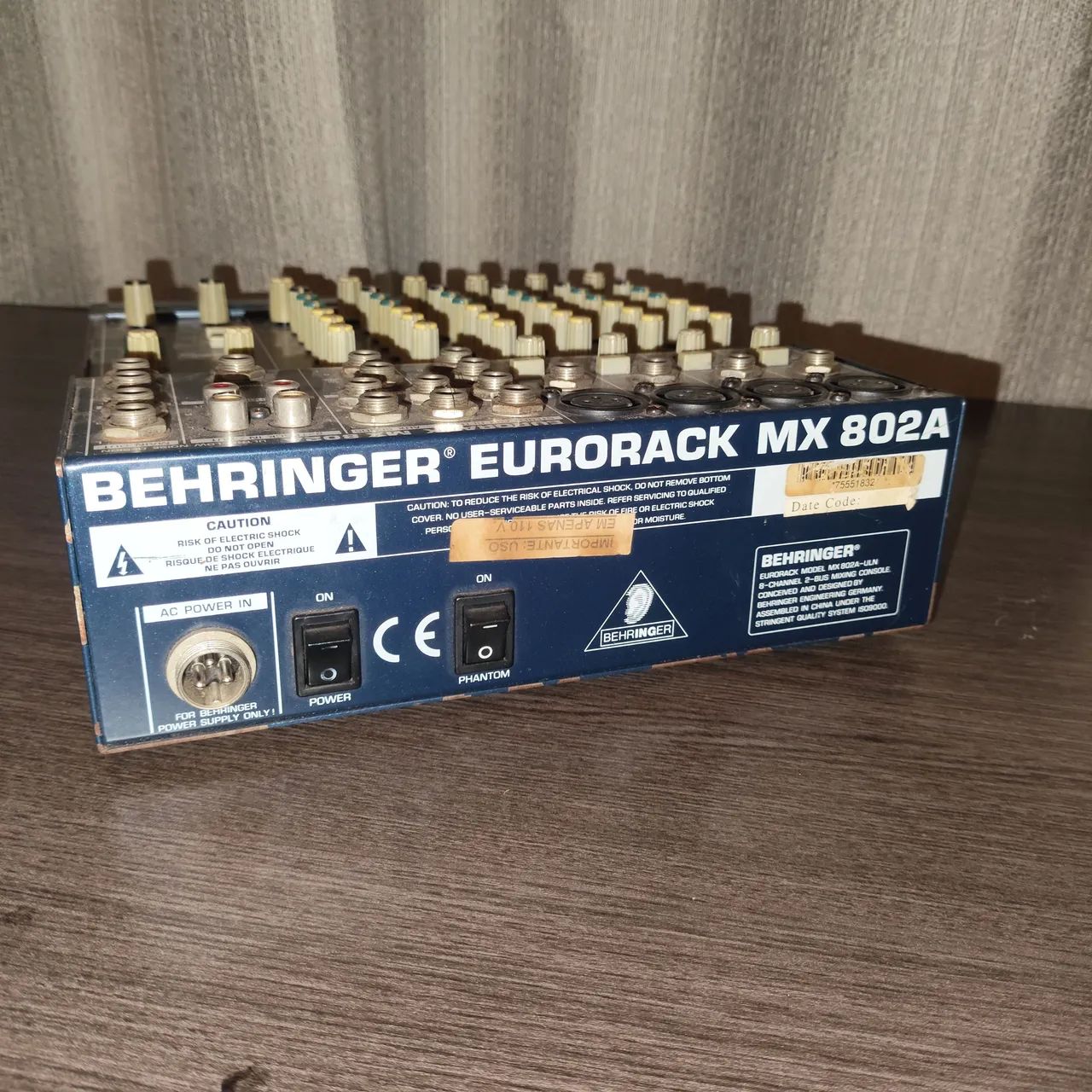 Mesa de Som Behringer Eurorack MX802A - Foto 3