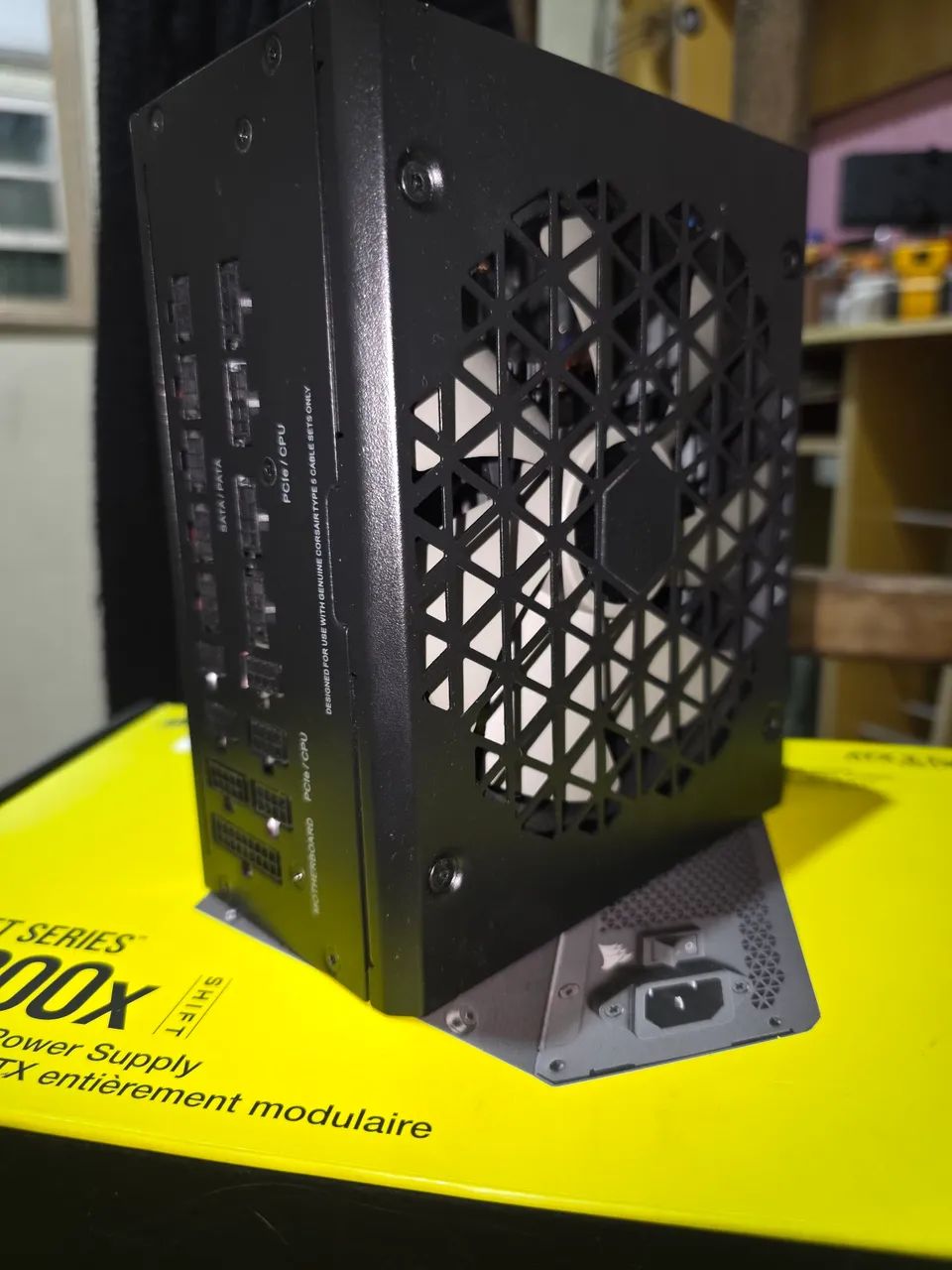Fonte Corsair shift 1200w - Foto 5