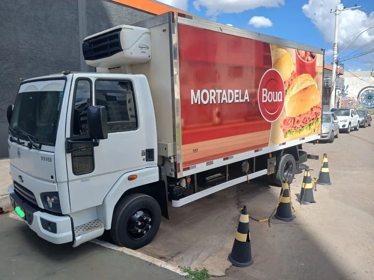 Ford Cargo 1119 ano: 2017/2018 R$ 300 mil - Foto 3