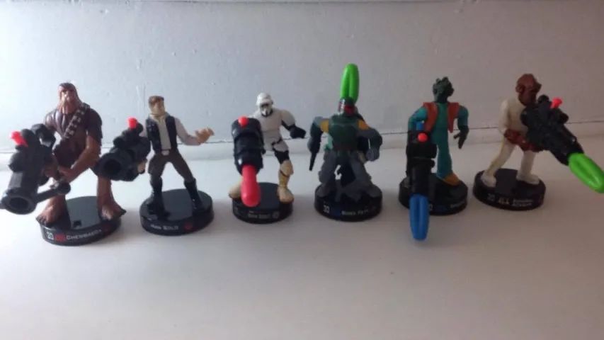 LOTE 6 ACTION FIGURES STAR WARS DA SÉRIE ATTACKTIX FABRICANTE HASBRO 
