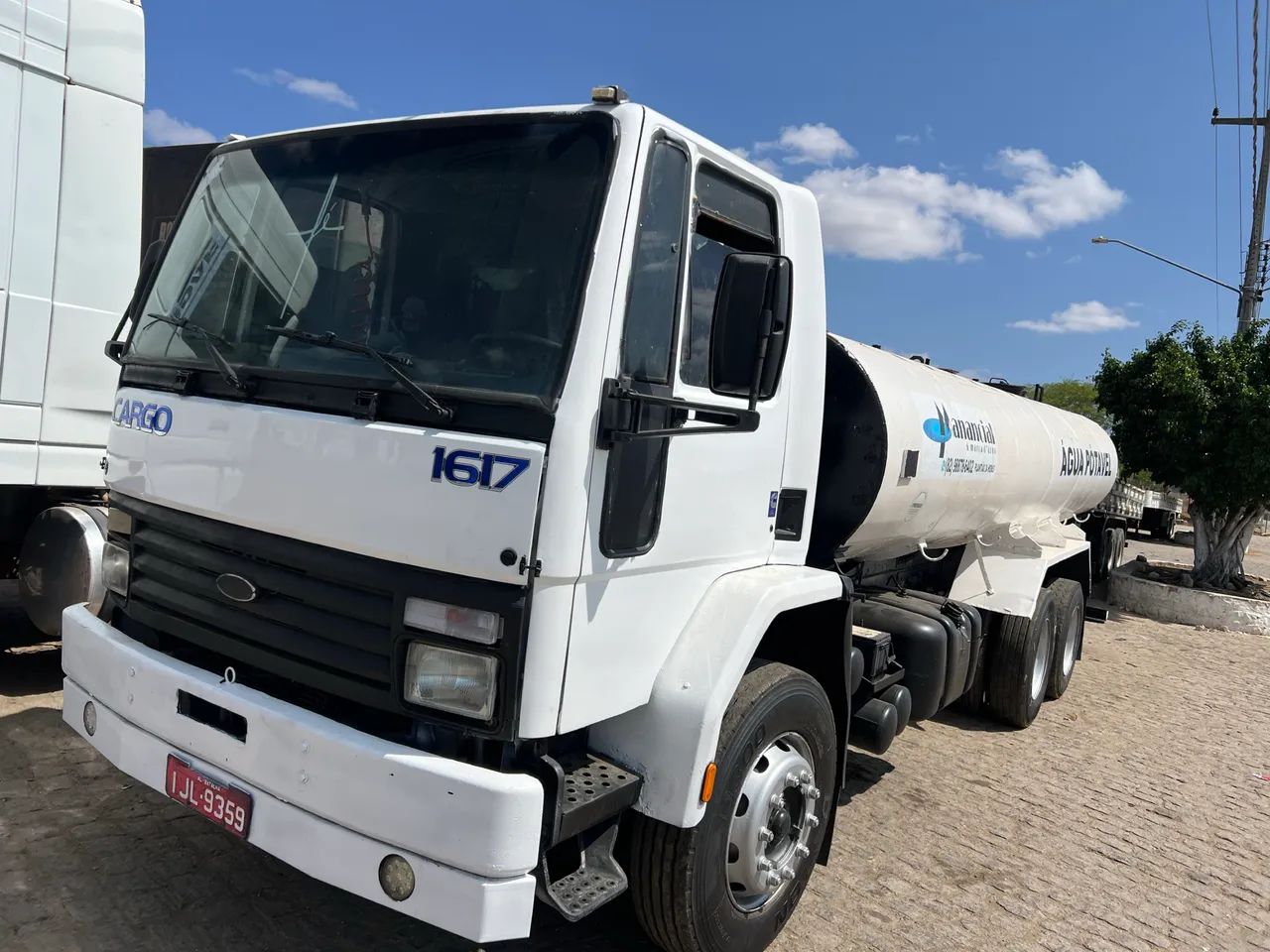 Ford cargo 1617