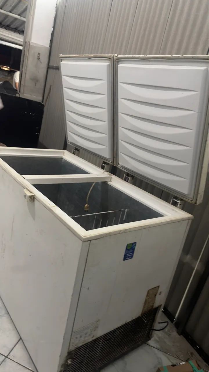 Freezer horizontal funcionando- feio - Foto 4