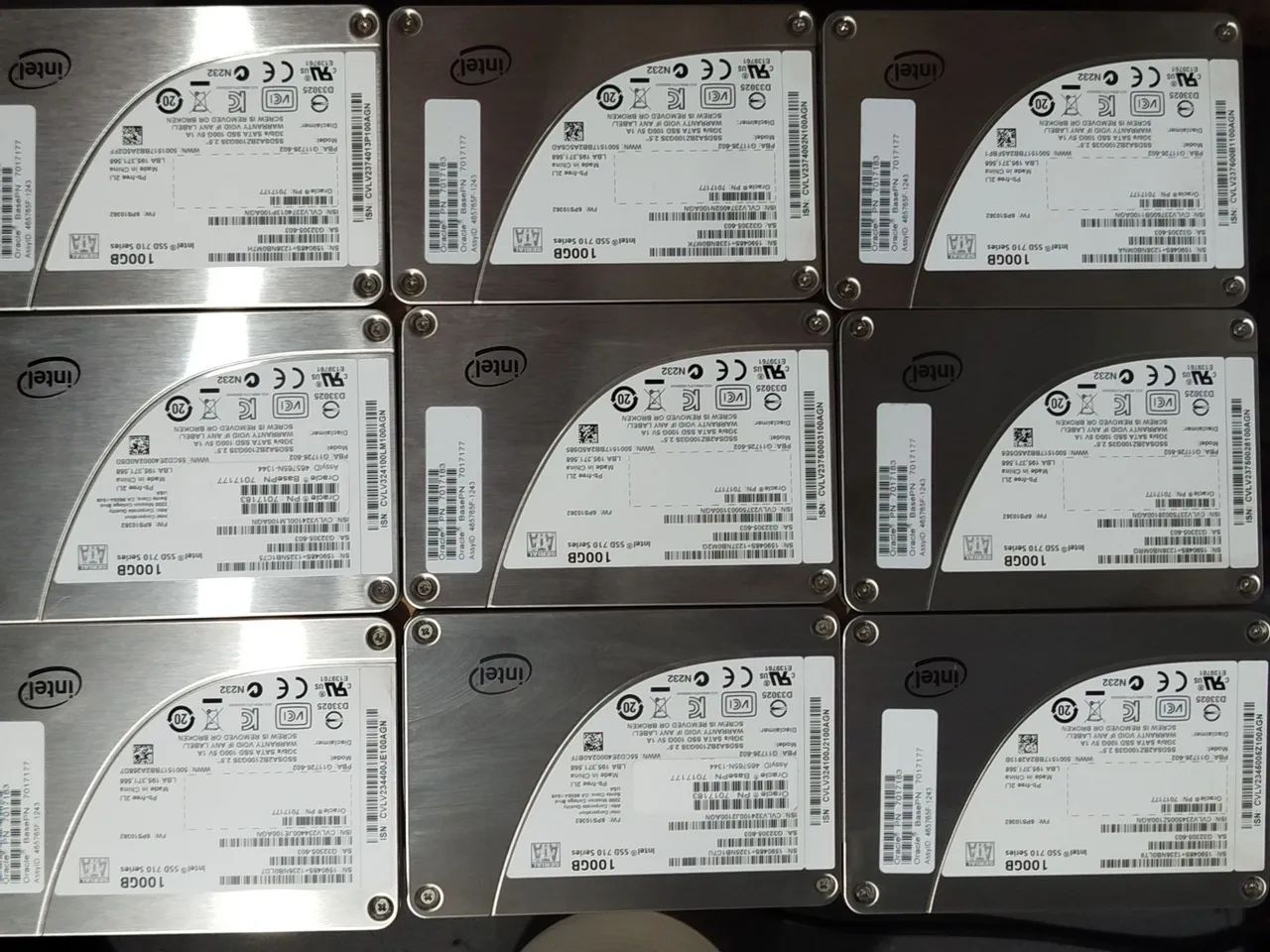 SSD Sata Intel 100 GB 441992543816263683